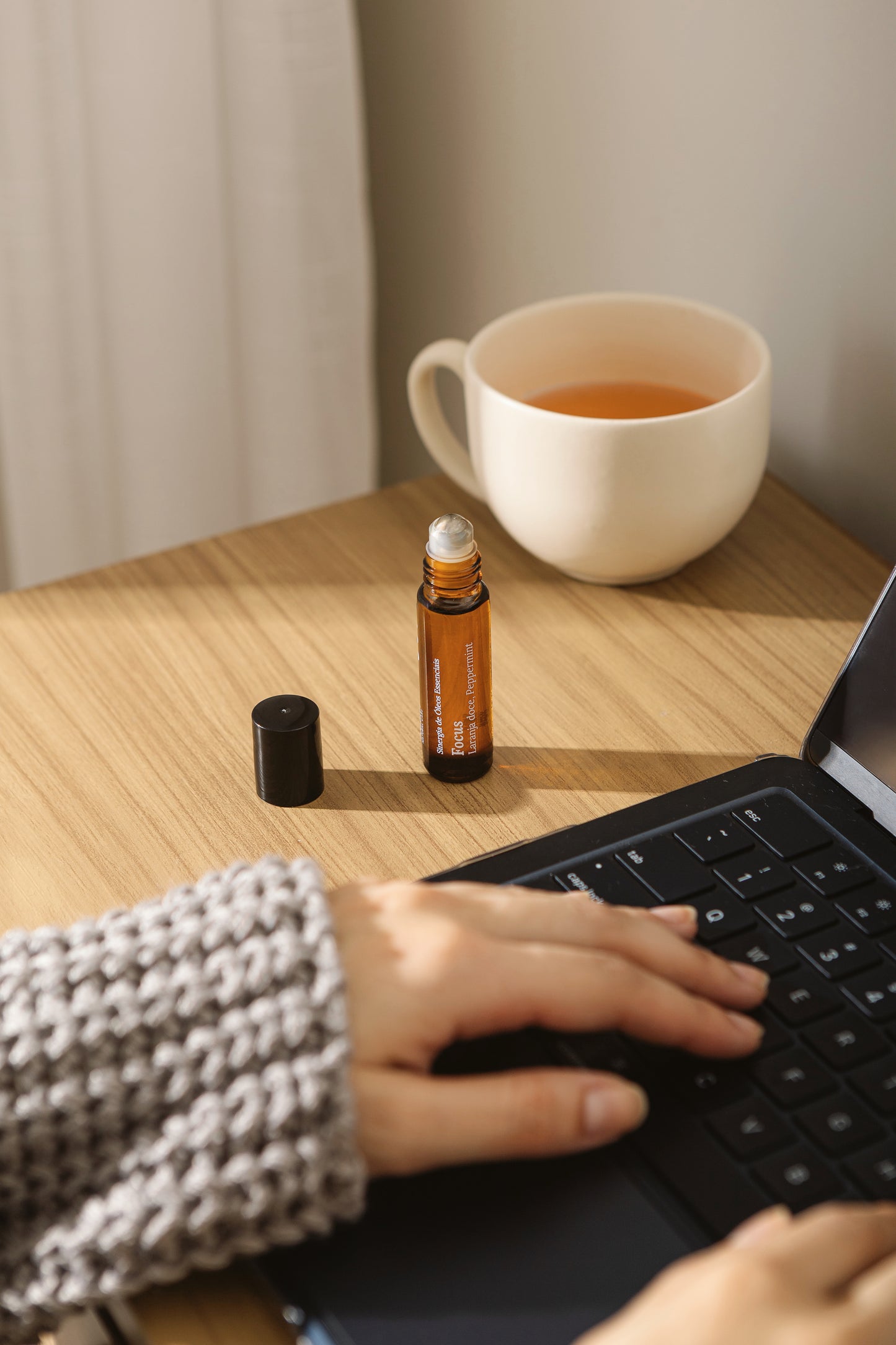 SINERGIA DE ÓLEOS ESSENCIAIS HEADACHE SUPPORT